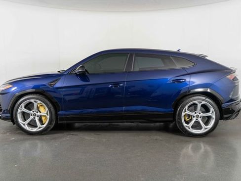Used 2019 Lamborghini Urus image 5