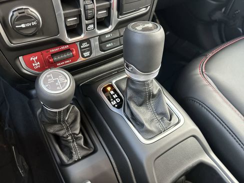 New 2026 Jeep Wrangler Unlimited Rubicon image 29