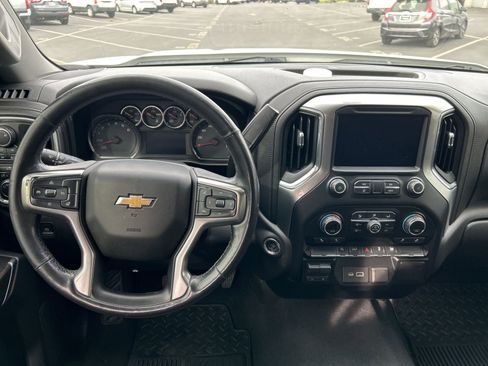 Used 2019 Chevrolet Silverado 1500 LT w/ All-Star Edition image 7