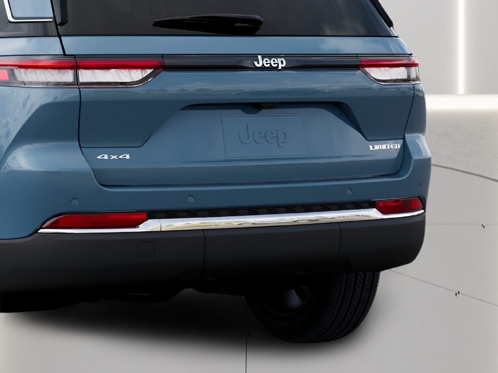 New 2026 Jeep Grand Cherokee Limited w/ Trailer Tow Package AWD/4WD image 14