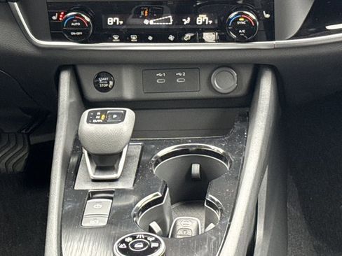 New 2025 Nissan Rogue SV image 26