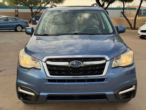 Used 2017 Subaru Forester 2.5i Premium w/ All-Weather Package AWD/4WD image 3