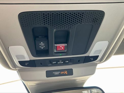 Used 2024 Honda Accord EX image 17