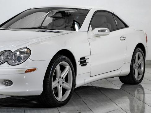Used 2005 Mercedes-Benz SL 500 image 51