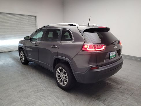 Used 2019 Jeep Cherokee Latitude Plus FWD image 5