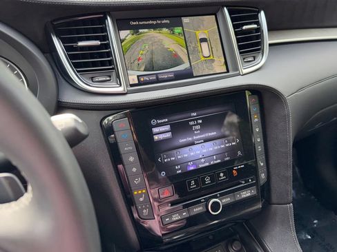 Used 2023 Acura RDX AWD w/ Technology Package image 10