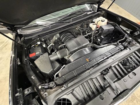 Used 2025 Chevrolet Silverado 2500 LT w/ Z71 Chrome Sport Edition image 17