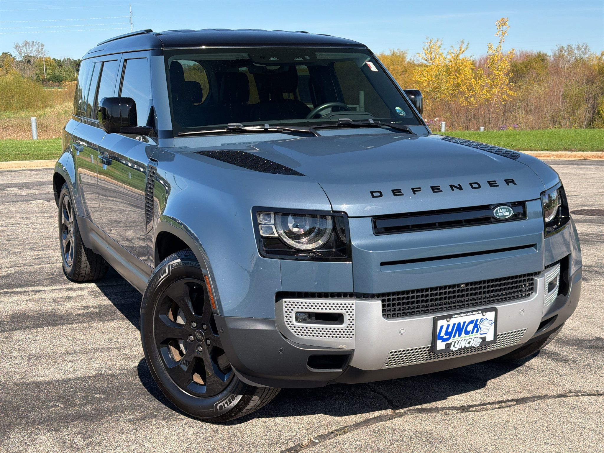 Used 2021 Land Rover Defender 110 SE AWD/4WD image 5