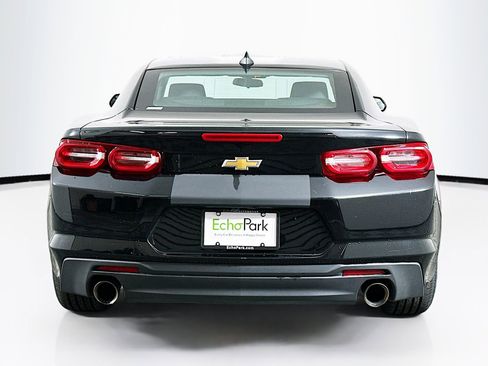 Used 2023 Chevrolet Camaro LT image 7