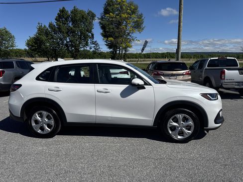 Used 2024 Honda HR-V LX image 22