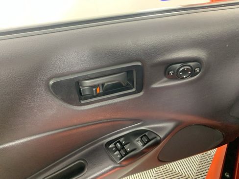 Used 2001 Chrysler Prowler image 16