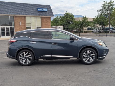 Used 2015 Nissan Murano Platinum w/ Platinum Technology Package FWD image 2