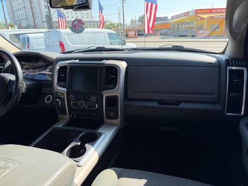Used 2015 RAM 1500 Lone Star RWD image 13