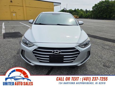 Used 2018 Hyundai Elantra Value Edition FWD image 8