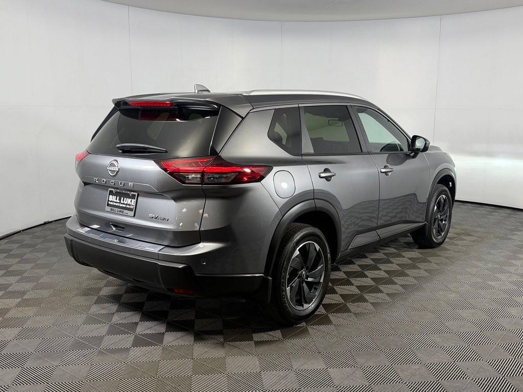 Used 2024 Nissan Rogue SV w/ SV Premium Package AWD/4WD image 7