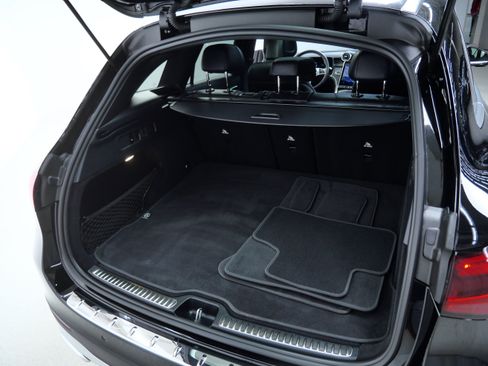 Certified 2026 Mercedes-Benz GLC 300 4MATIC image 7