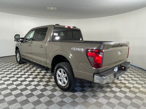 New 2026 Ford F150 XLT w/ Equipment Group 302A MID AWD/4WD image 18