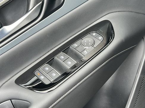 Certified 2025 Nissan Murano SL image 14