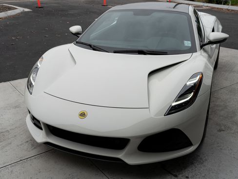 Used 2024 Lotus Emira First Edition image 15