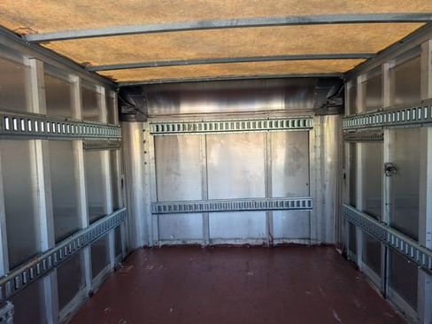 Used 2014 RAM 2500 Tradesman w/ Power Accessory Group image 15