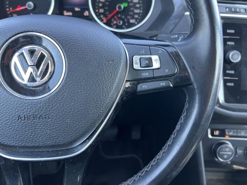 Used 2019 Volkswagen Tiguan SE AWD/4WD image 27
