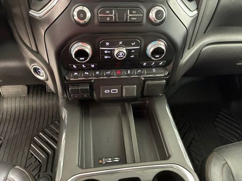 Used 2020 GMC Sierra 1500 AT4 w/ AT4 Premium Package AWD/4WD image 21