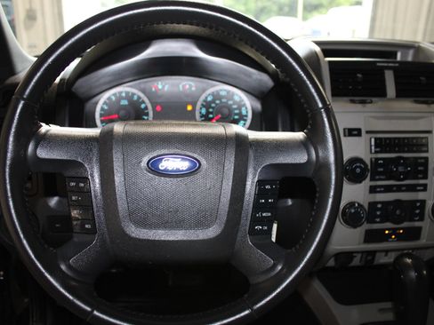Used 2012 Ford Escape XLT FWD image 13