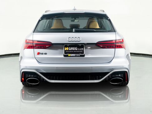 Used 2025 Audi RS 6 performance image 11