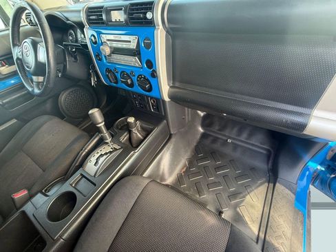 Used 2007 Toyota FJ Cruiser 4WD image 30