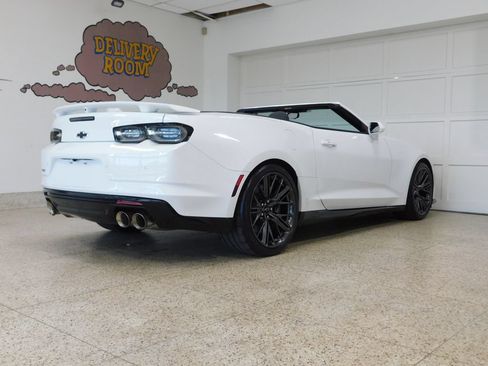 Used 2024 Chevrolet Camaro ZL1 RWD image 10