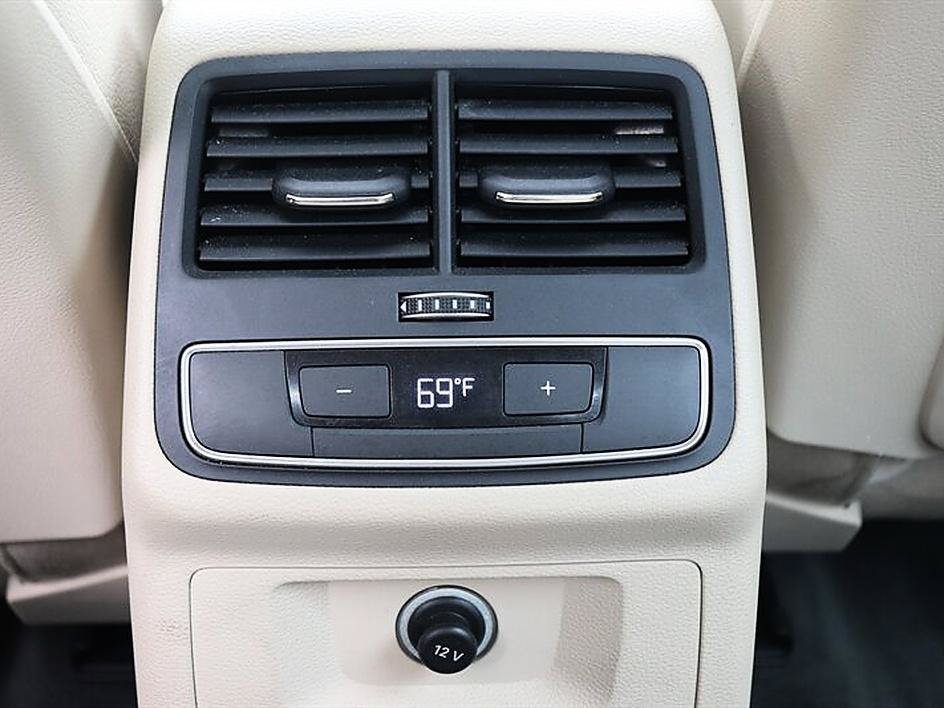 Used 2018 Audi A4 2.0T Ultra Premium w/ Convenience Package FWD image 16