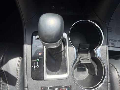 Used 2019 Toyota Highlander Limited image 36