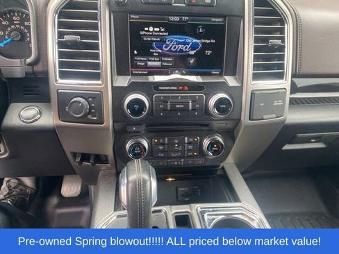 Used 2015 Ford F150 Platinum w/ Equipment Group 701A Luxury AWD/4WD image 19