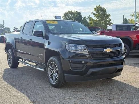 Used 2019 Chevrolet Colorado W/T w/ Custom Special Edition AWD/4WD image 4