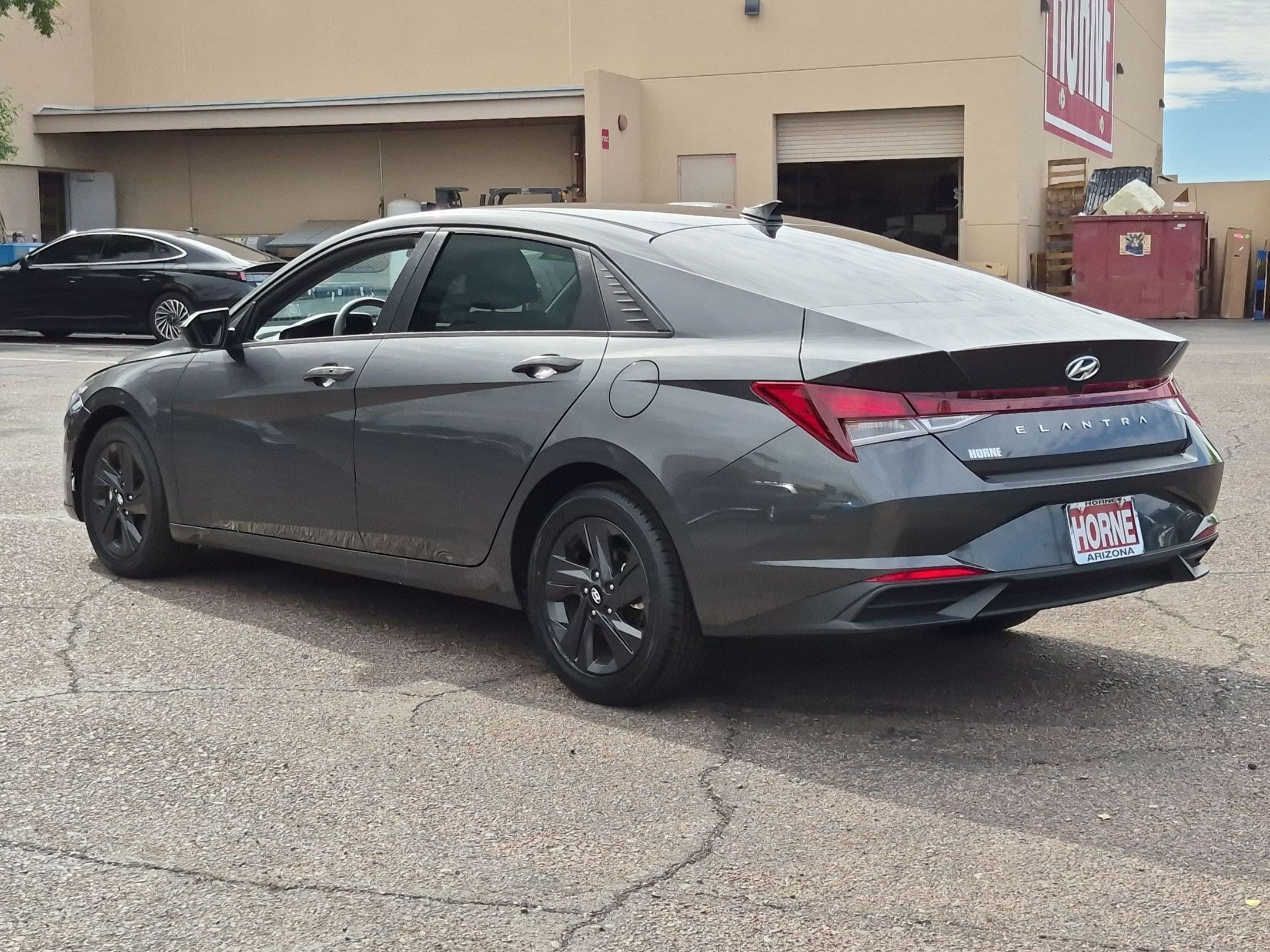 Used 2023 Hyundai Elantra SEL FWD image 8