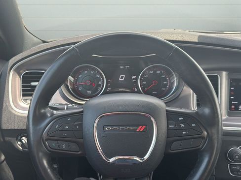 Used 2022 Dodge Charger SXT w/ Leather Interior Group image 17
