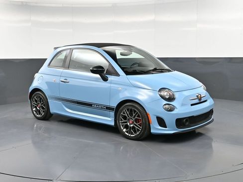 Used 2017 FIAT 500 Abarth w/ Popular Equipment Package FWD image 10