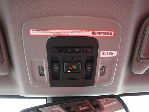 Used 2022 Toyota Camry XSE FWD image 27