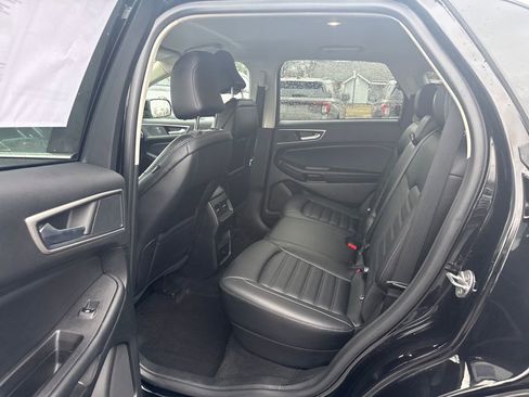 Used 2024 Ford Edge SEL image 16