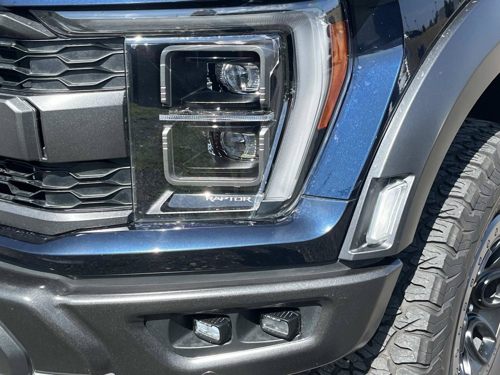 Used 2023 Ford F150 Raptor w/ Raptor Carbon Fiber Package AWD/4WD image 9