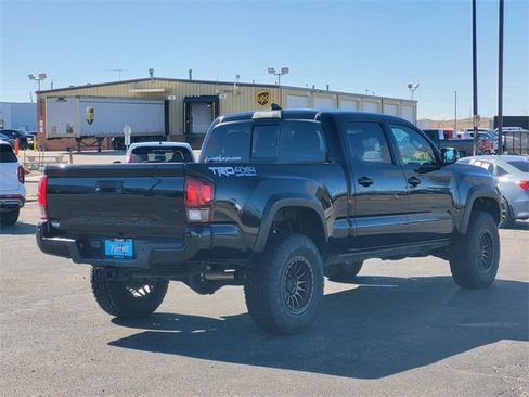 Used 2019 Toyota Tacoma TRD Off-Road w/ Technology Package image 5