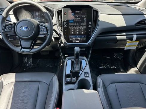 Used 2025 Subaru Crosstrek 2.5i Limited w/ Crosstrek Mirror Package AWD/4WD image 13