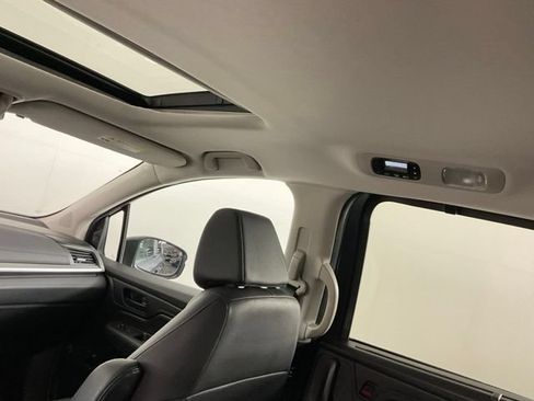 Used 2025 Honda Odyssey EX-L image 20