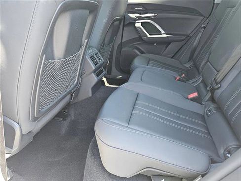 Certified 2025 Audi Q5 Premium w/ Premium Plus AWD/4WD image 19