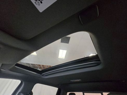 Used 2025 Chevrolet Silverado 3500 LTZ w/ LTZ Convenience Package image 49