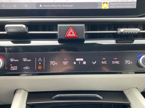 New 2026 Kia Sportage SX Prestige AWD/4WD image 18