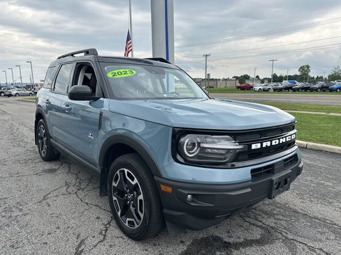 Used 2023 Ford Bronco Sport Outer Banks w/ Tech Package AWD/4WD image 14