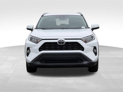 Used 2020 Toyota RAV4 XLE FWD image 8