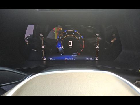Used 2023 Chevrolet Colorado LT RWD image 16