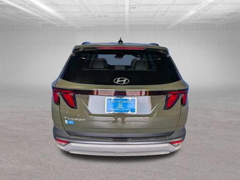 Used 2025 Hyundai Tucson SEL FWD image 6